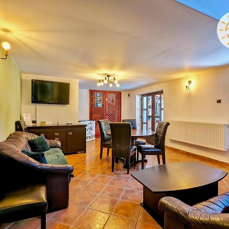 شقة Casa Bergwald Rîşnov المظهر الخارجي الصورة