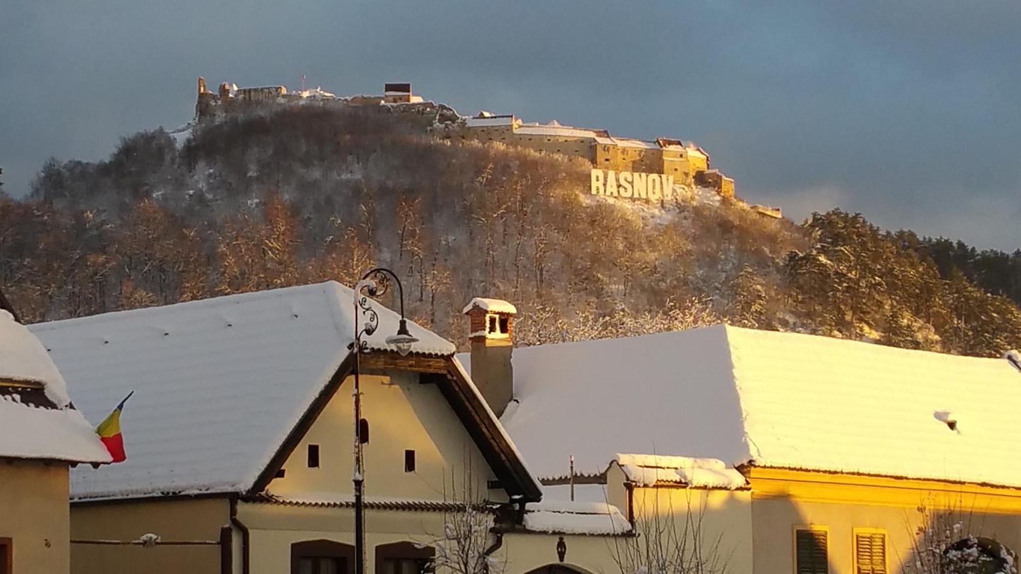 شقة Casa Bergwald Rîşnov المظهر الخارجي الصورة