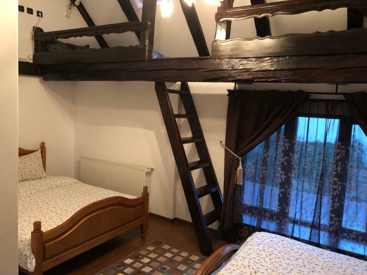 شقة Casa Bergwald Rîşnov المظهر الخارجي الصورة